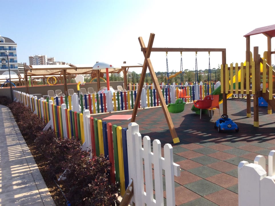 Kinderspielplatz Adalya Elite Lara