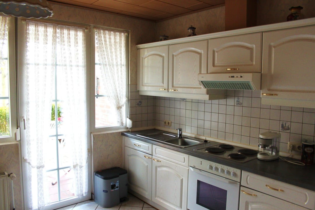 Küche Apparment mit Ausgang Terrasse Hotel Zum Landkrog