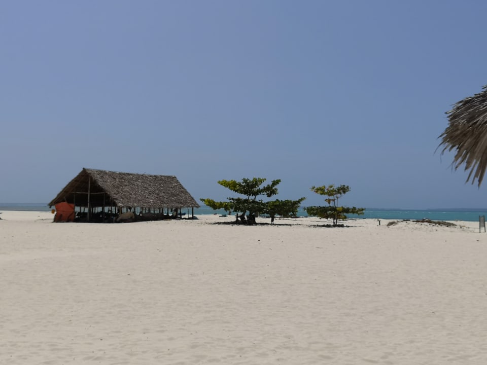 Strand Gold Zanzibar Beach House & Spa