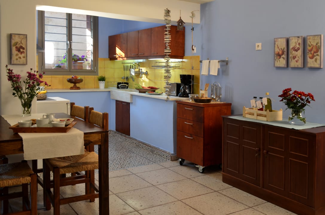 Zimmer The House By The Sea