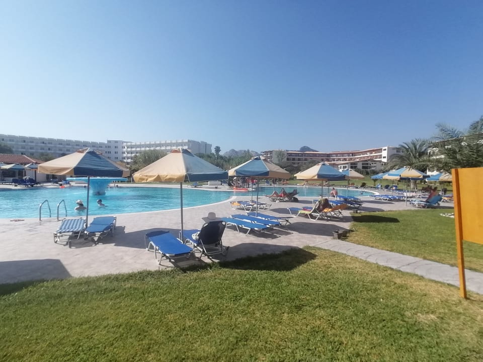 Pool Myrina Beach Hotel