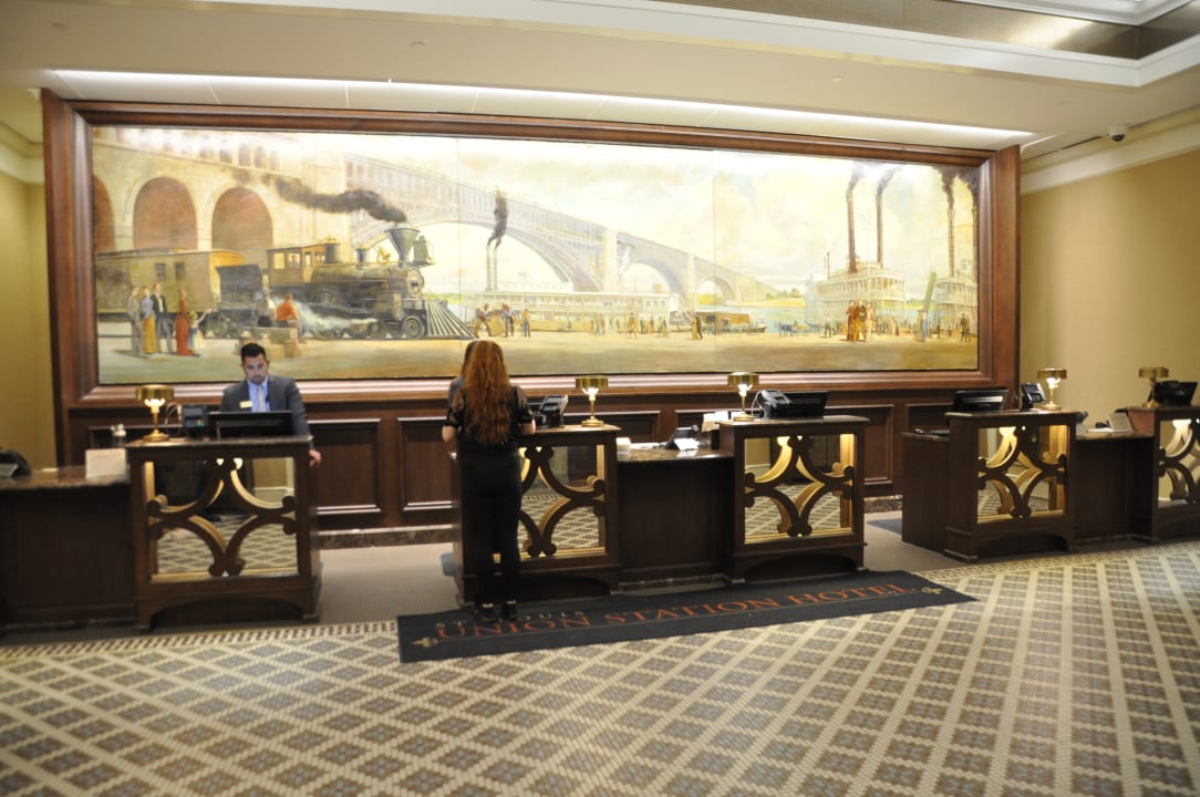 Lobby St. Louis Union Station Hotel, Curio Collection by Hilton