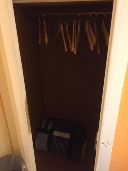 Kleiner Schrank Gästehaus am Schlossberg