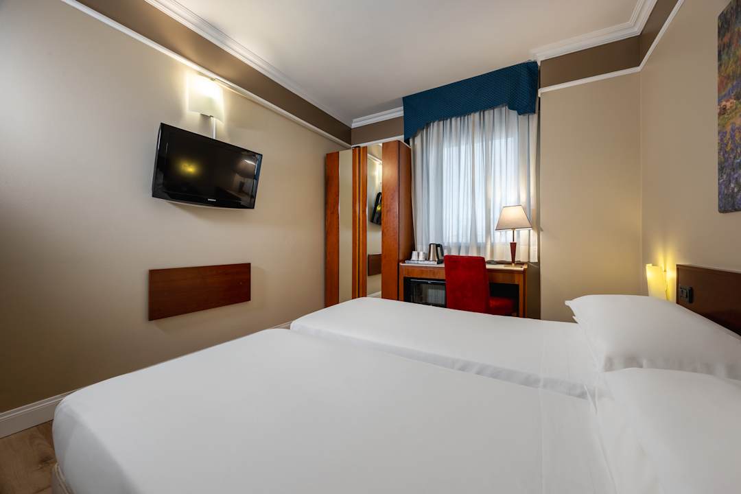 Zimmer iH Hotels Padova Admiral
