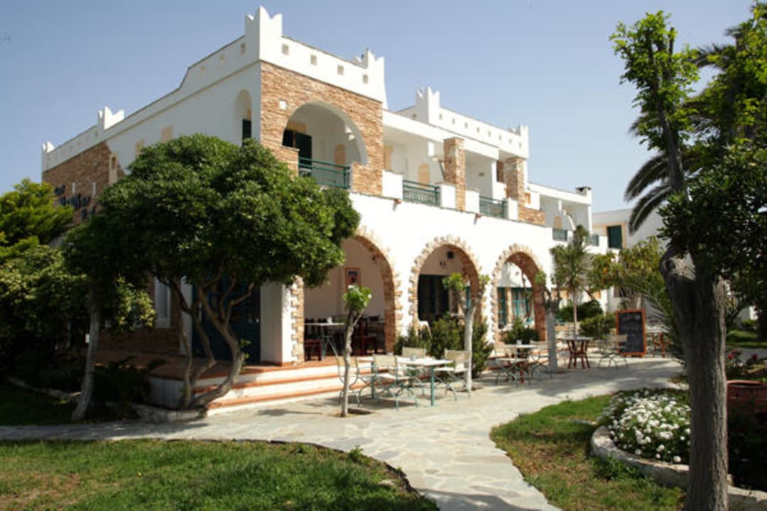 Aussenansicht Hotel Naxos Beach I