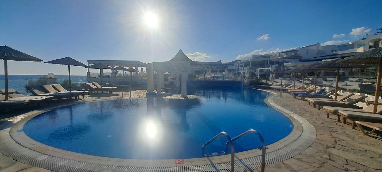 Pool Alexander Beach Hotel & Village Resort