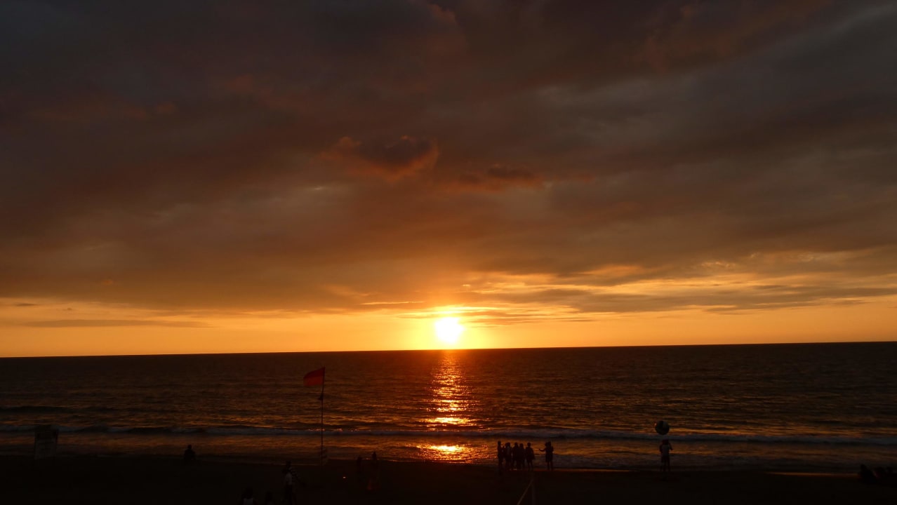 Strand Resort & Spa Kahuna Beach