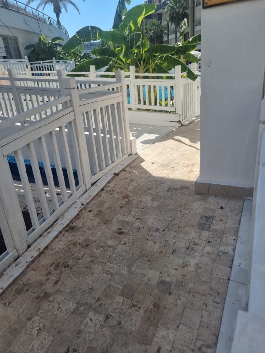 Gartenanlage Crystal Prestige Elite