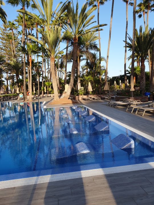 Pool Hotel Riu Palace Oasis