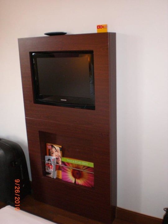 Flat TV Ibis Bangkok Sukhumvit 4 - SHA Extra Plus