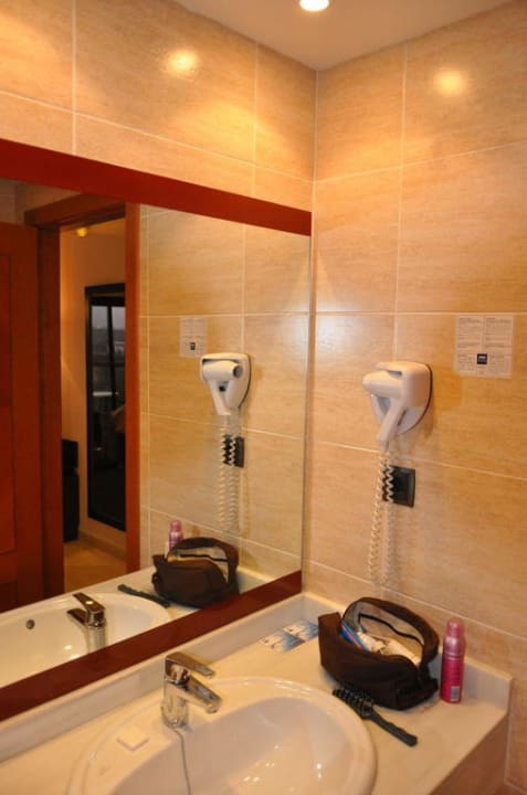 Das Badezimmer  AluaSoul Palma