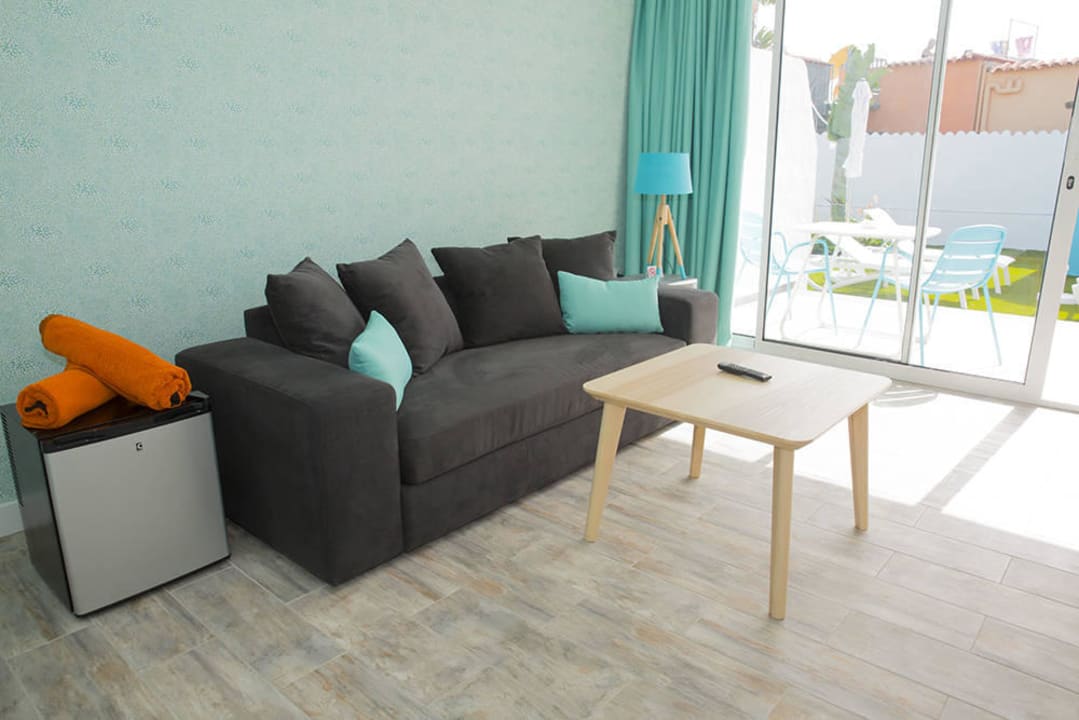 Zimmer California Suite - Gay Only