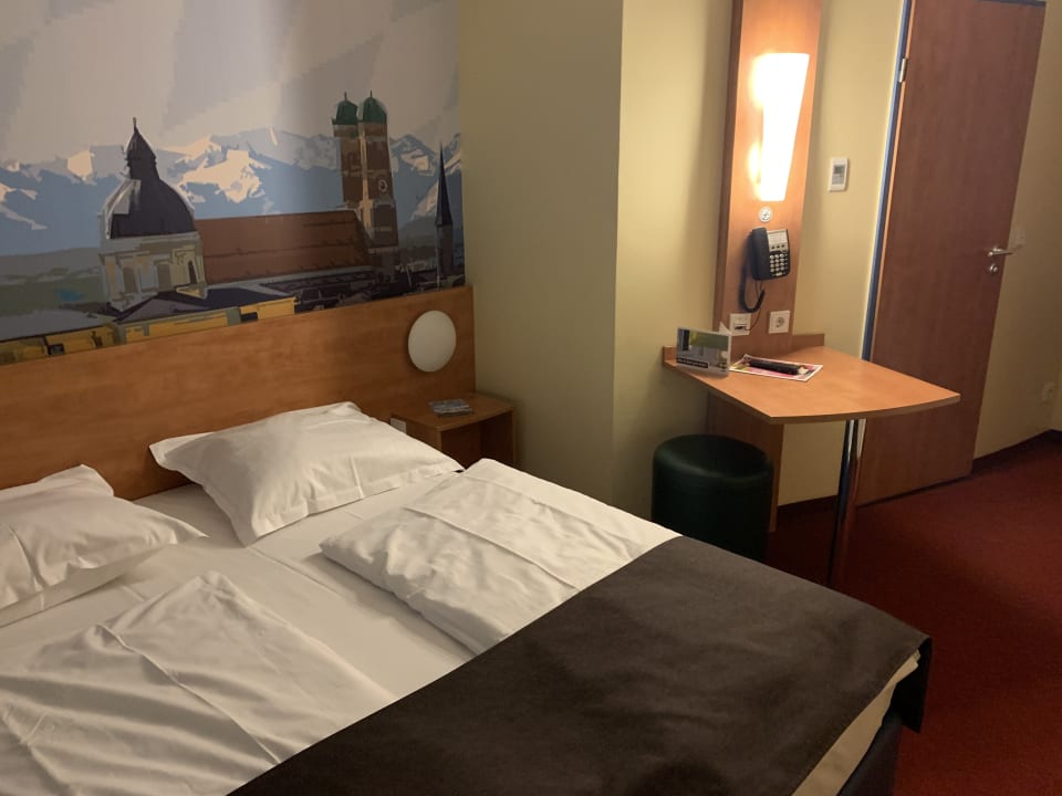 Zimmer B&B Hotel München-Airport