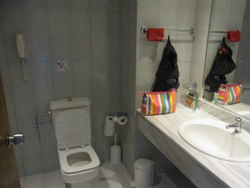 Bad Hotel Kalithea Horizon Royal