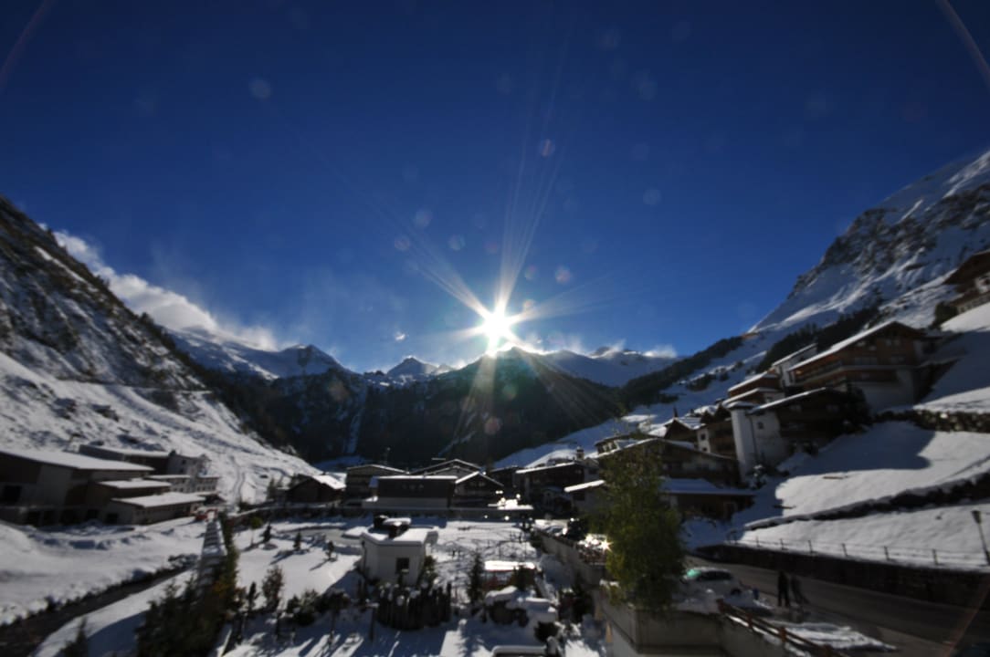 Der Blick von der Terrasse Hotel Alpenhof