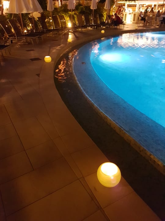 Pool Seaside Hotel Sandy Beach