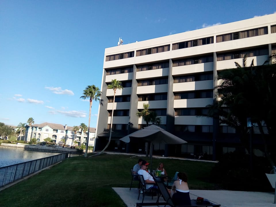 Außenansicht DoubleTree Suites by Hilton Tampa Bay