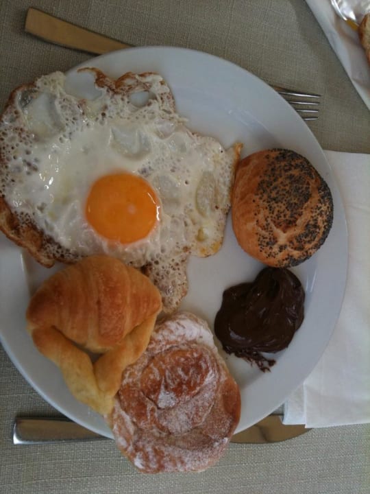 Frühstück PortBlue Club Pollentia Resort & Spa