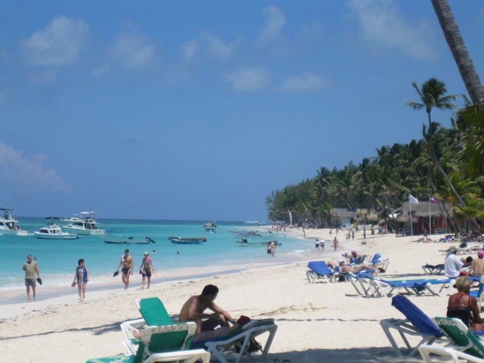 Strand vor dem Palladium Palace Hotel Grand Palladium Palace Resort, Spa & Casino