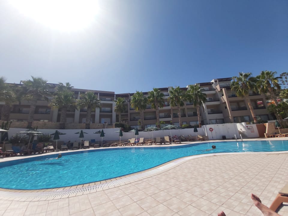 Pool Grand Hotel Holiday Resort