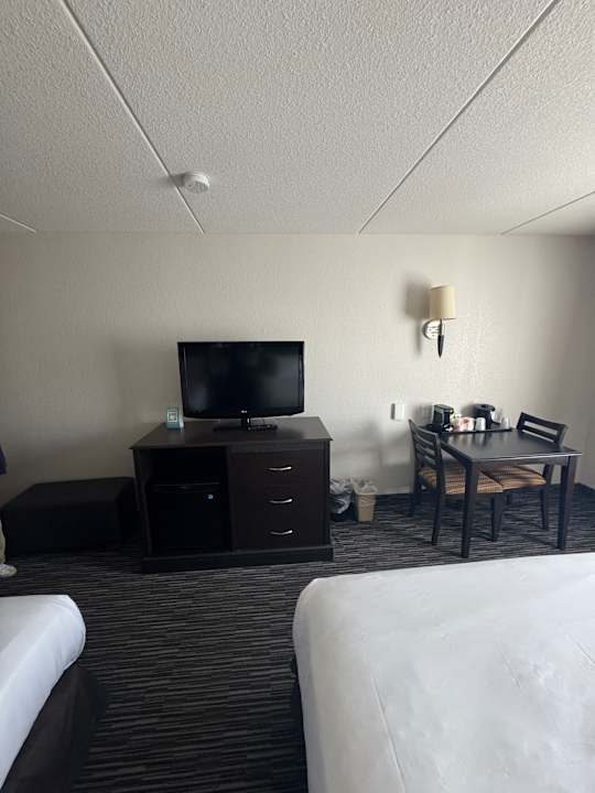 Zimmer Country Inn & Suites by Radisson, Niagara Falls