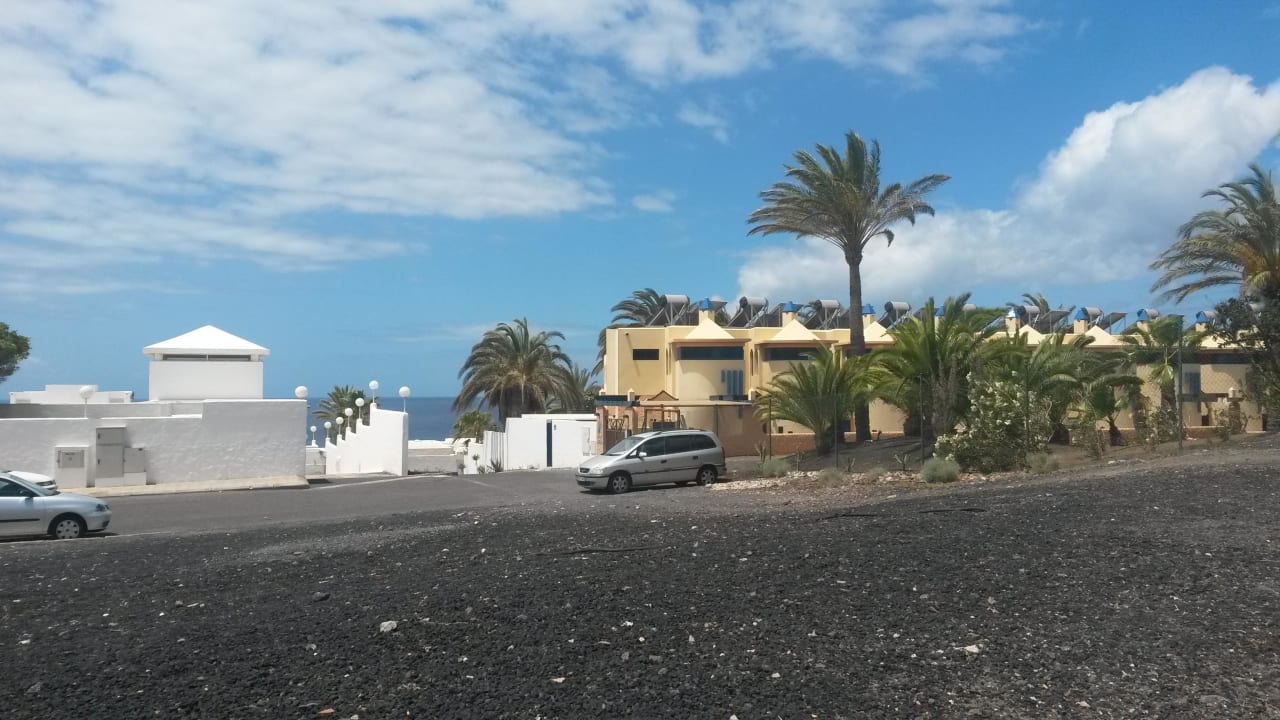 Anlage von der Straße  Garden & Sea Boutique Lodging by LIVVO