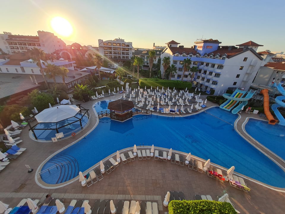 Pool Grand Seker Hotel