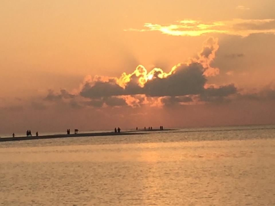 Strand Kuredu Island Resort & Spa