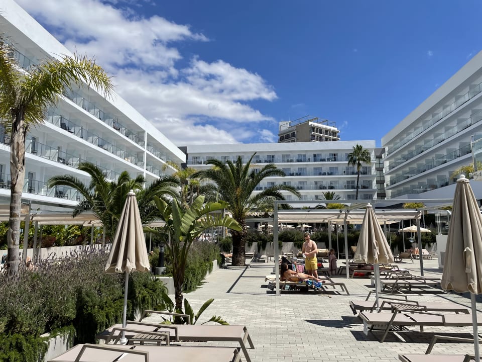 Außenansicht Hotel Riu Playa Park