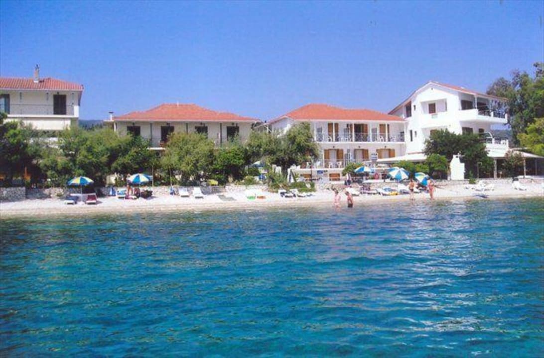 Outside picture Guesthouse Nikiana Beach