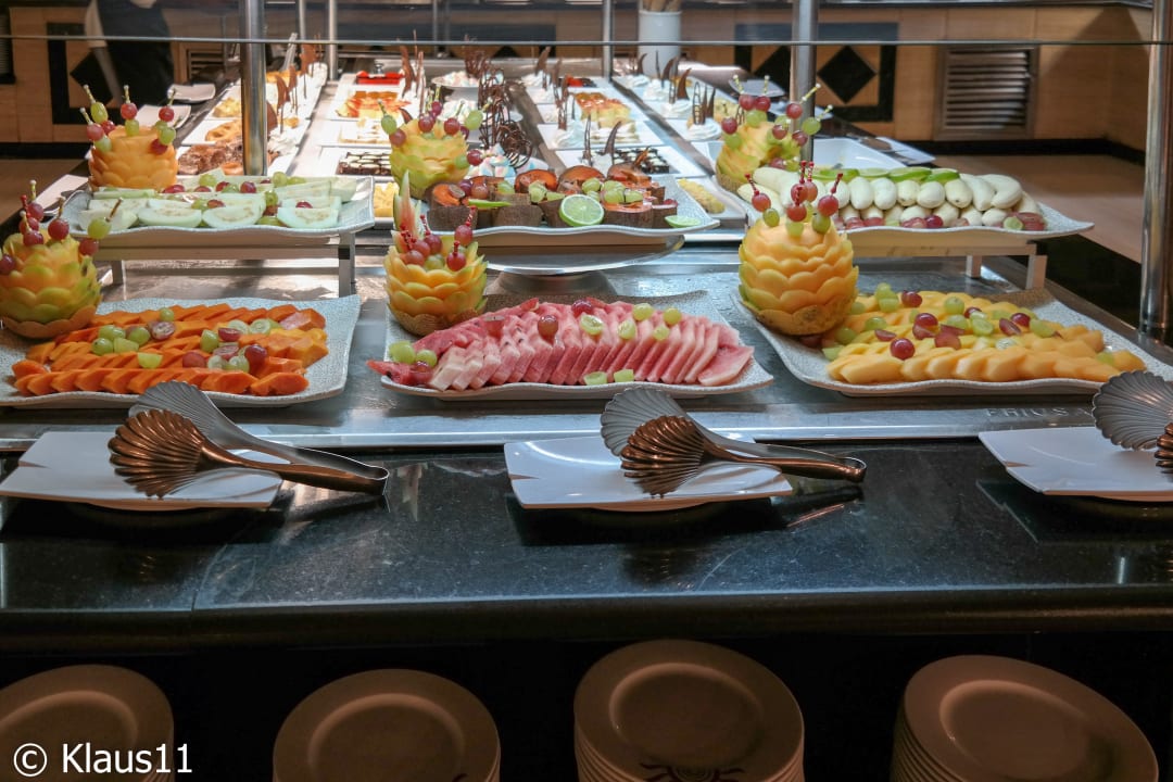 Abendbüffet vor dem Ansturm Bahia Principe Grand El Portillo