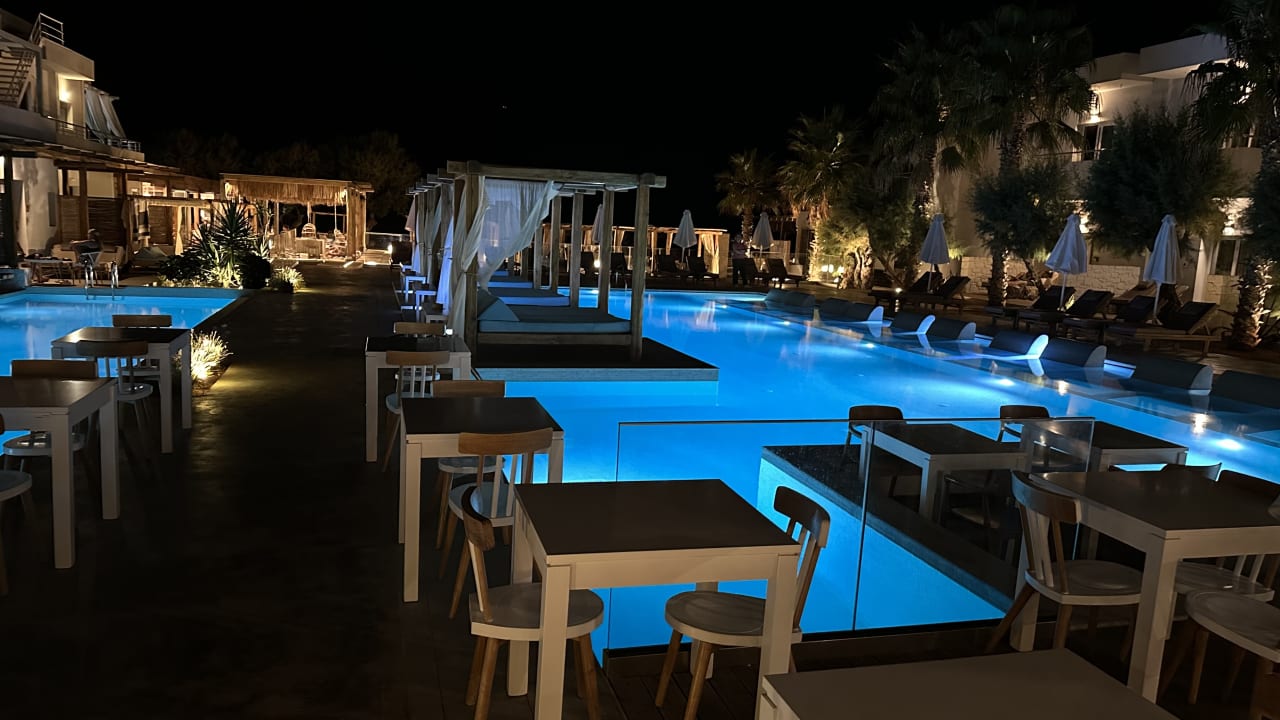 Pool Paralos Lifestyle Beach