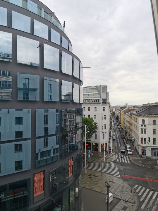 Ausblick IntercityHotel Wien