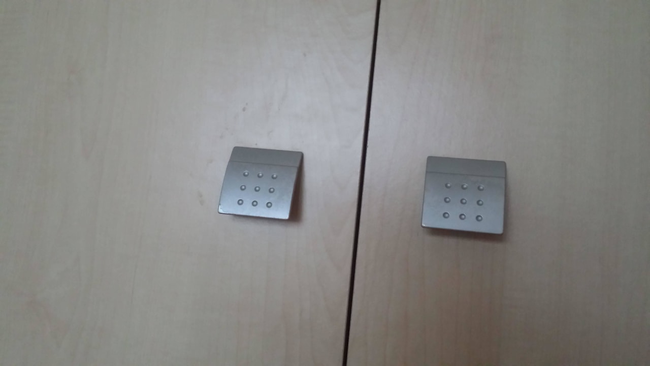 Verschmierte Schranktür PALOMA Perissia