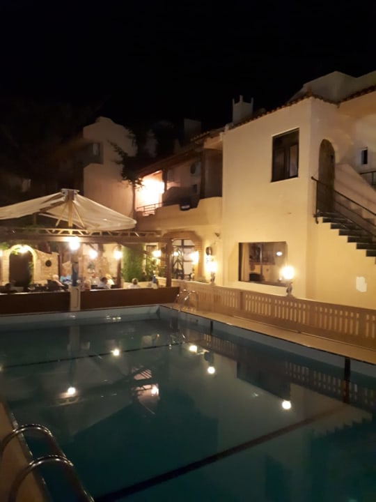 Pool Erato Hotel