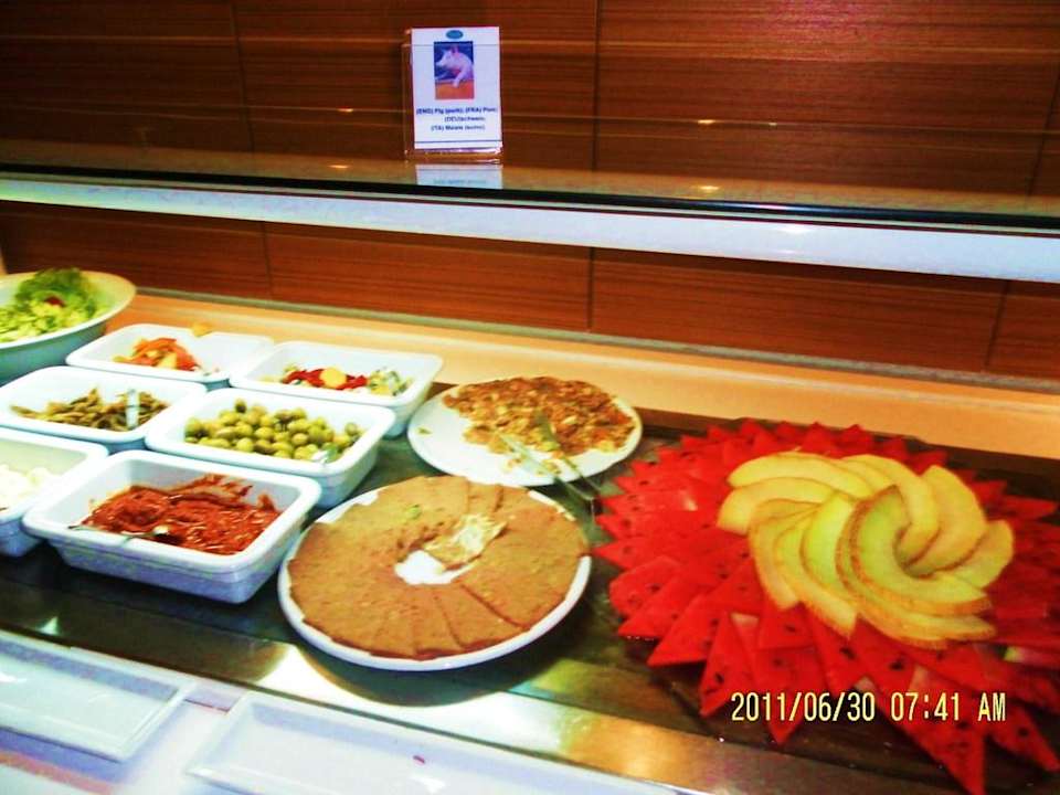 Teil v. Frühstücksbüffet The Orangers Beach Resort and Bungalows