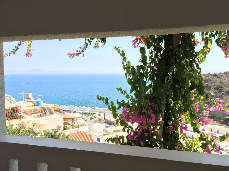 Der traumhafte Blick vom Balkon Hotel Iro