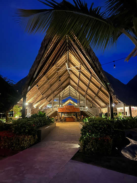 Gartenanlage Dreams Flora Resort & Spa - All Inclusive