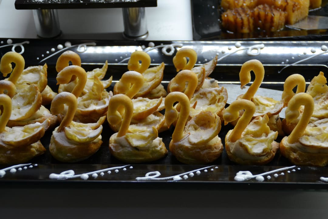 Schwäne aus Brandteig Hane Family Resort