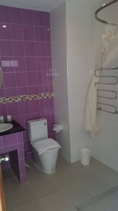 Bad Hotel Smile Hua-Hin Resort