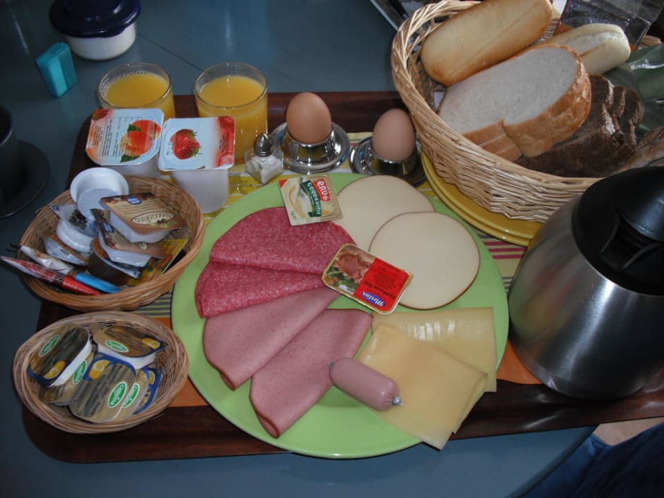 Frühstück Pension Villa Tanahlot