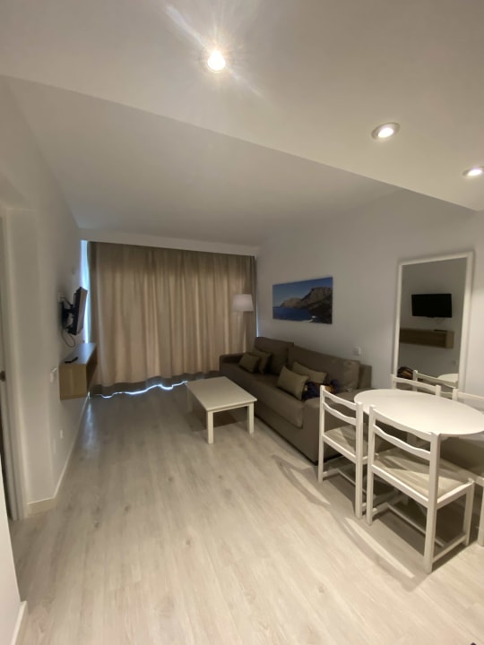 Zimmer Valentin Puerto Azul Suite Hotel