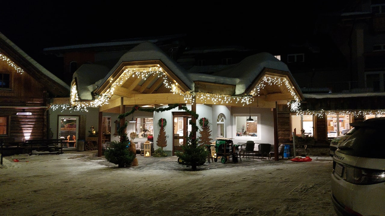 Außenansicht Alm-Resort Frühauf