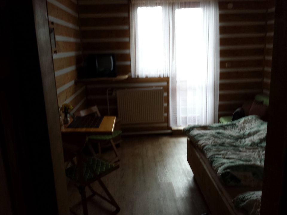 Zimmer Pension H