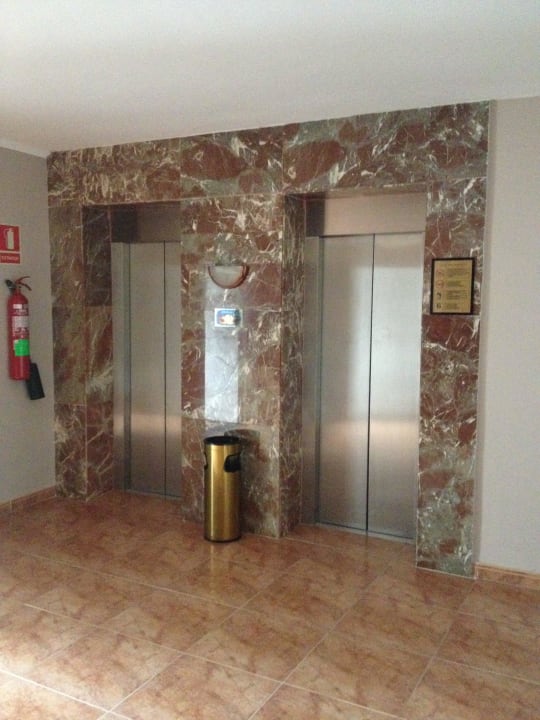 Aufzüge  Hotel Bahia del Sol