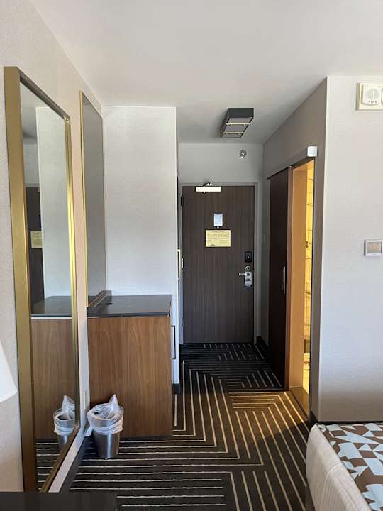 Zimmer Fremont Hotel & Casino