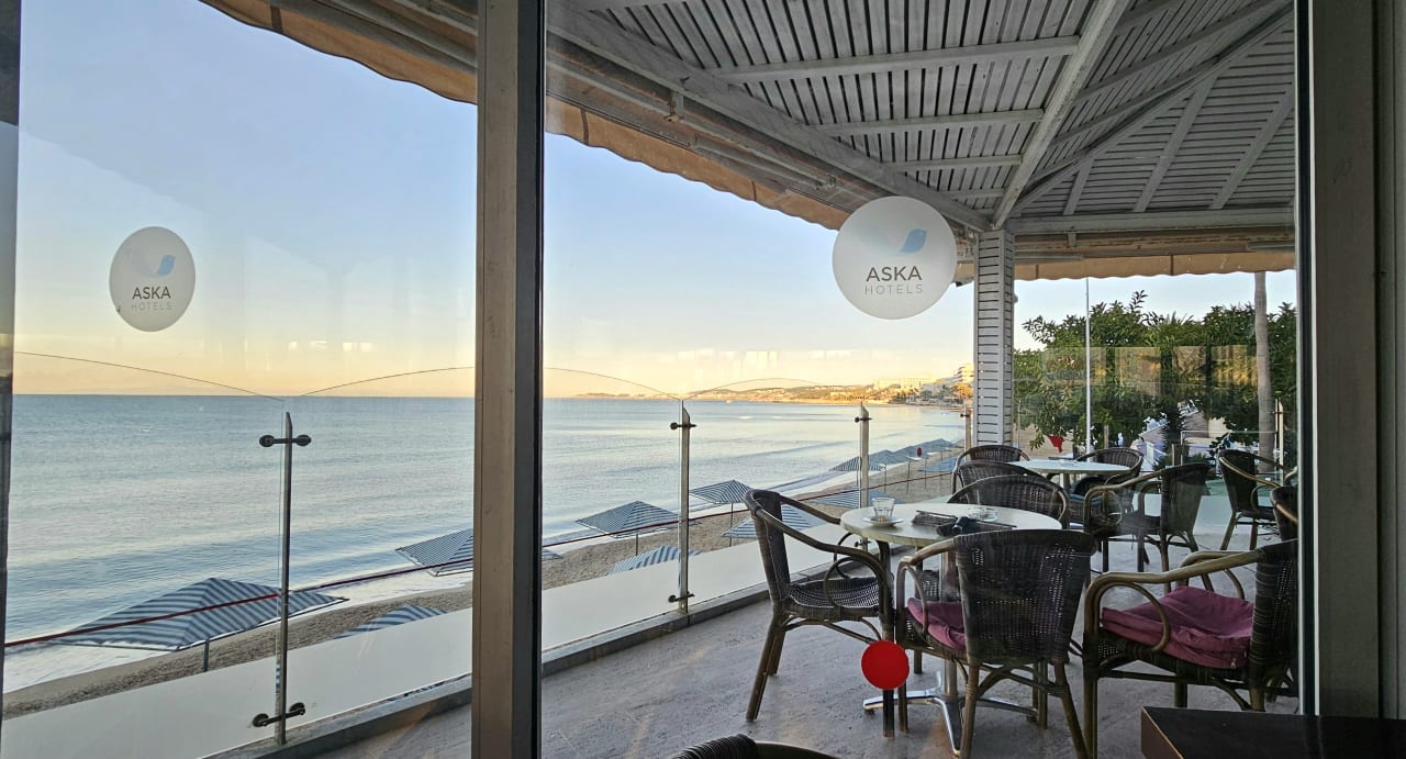 Ausblick Aska Hotel Just in Beach