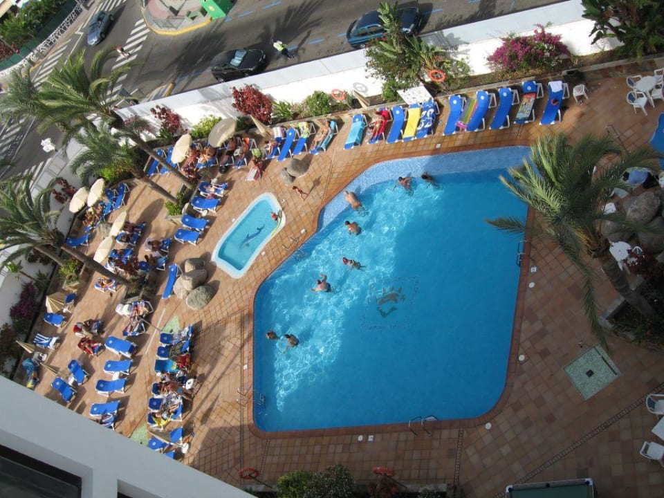 Blick auf den Pool und das Kinderbecken LABRANDA Marieta - Adults only