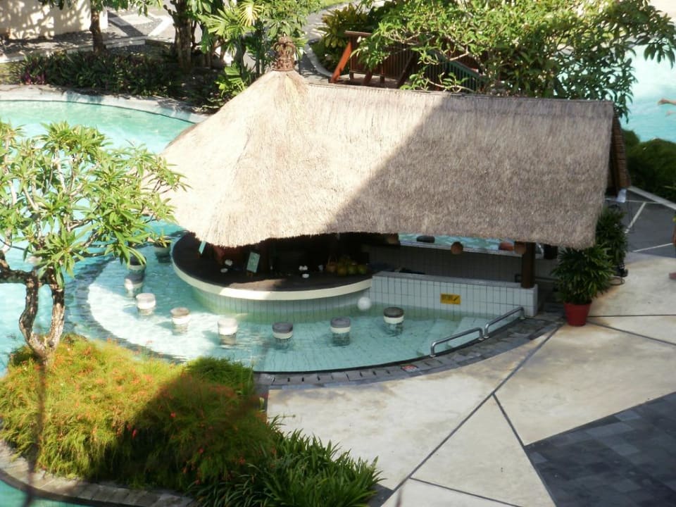 Poolbar Hotel Grand Mirage Resort & Thalasso Bali