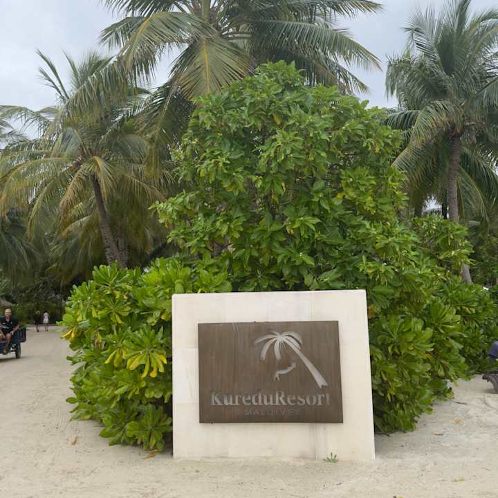 Außenansicht Kuredu Island Resort & Spa